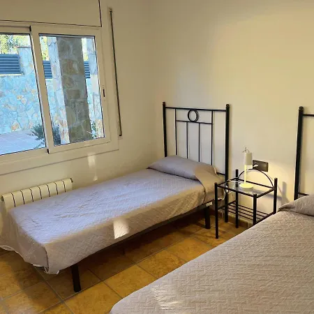 度假居 Encantadora Casa Rustica Con Piscina Privada 帕拉福尔斯